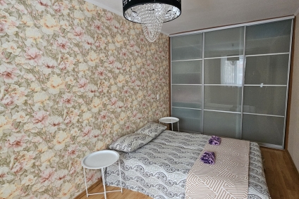 Уютная 2 ком. квартира в тихом  центре Минска , метро Михалово, рядом авто и жд вокзалы