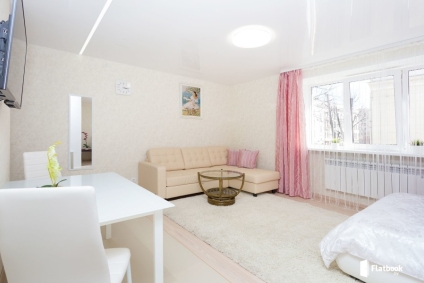 Новый ремонт! Ж/Д Вокзал ! Центр ! Часы! Парковка!