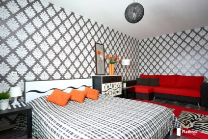 Цена в праздники и выходные дни договорная