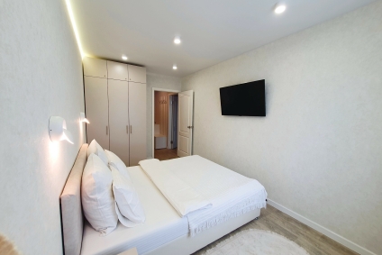 Уютная квартира в малиновке! До центра 15 минут.