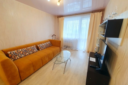 Уютная квартира в малиновке! До центра 15 минут.