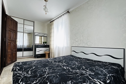 2-комнатная квартира с евроремонтом!