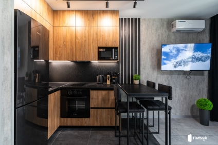 Квартира с дизайнерским ремонтом у метро, смарт тв