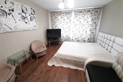 Метро у самого дома.