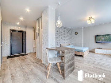 Центр города! Рядом ЖД Вокзал, Немига