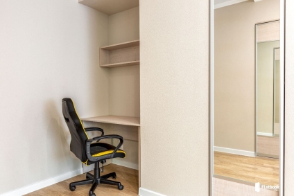 Центр! Немига! Рядом метро, ж.д.вокзал, кондиционер !! В летний период цена договорная