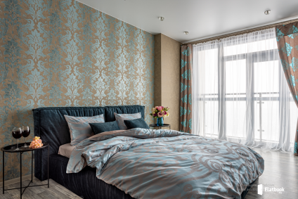 Соответствие фото 100%! Панорамный вид ,окна в пол. Цена зависит от количества человек и срока проживания