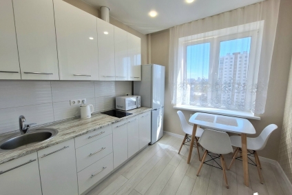 НОВОСТРОЙКА, МЕТРО "ГРУШЕВКА" 5 МИНУТ, сутки, ЧАСЫ!