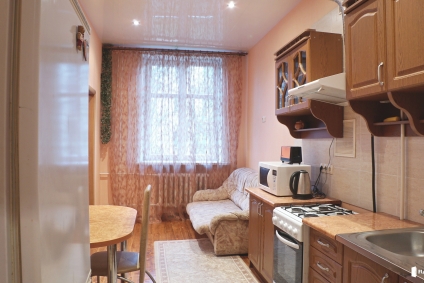 Двухкомнатная на пл. Победы