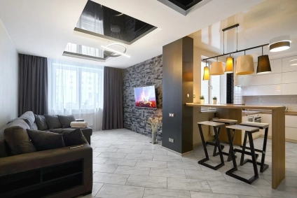 Просторная квартира возле метро Грушевка