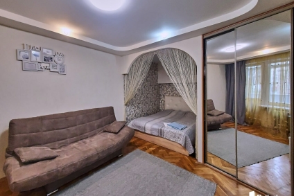 Отличная квартира на Немиге возле метро. НА ЧАСЫ!