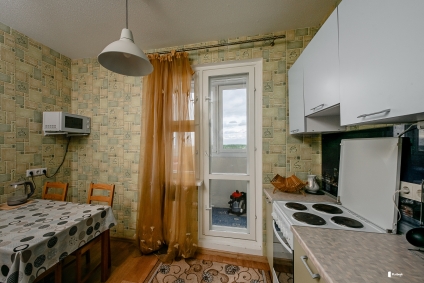 Отличная квартира 16 этаж, На ЧАСЫ