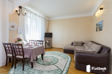 Цена зависит от количества человек и срока проживания