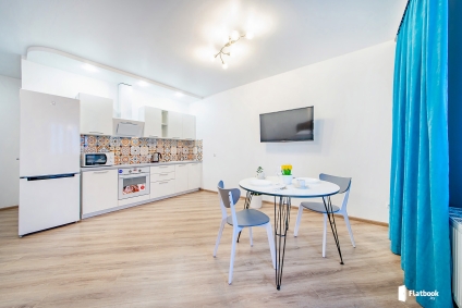 Уютная квартира рядом с  метро