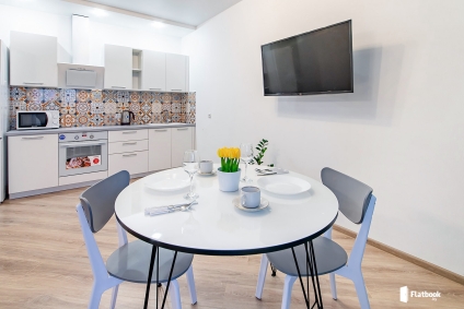 Уютная квартира рядом с  метро