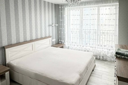 Уютная, атмосферная квартира, с красивым видом из окна.