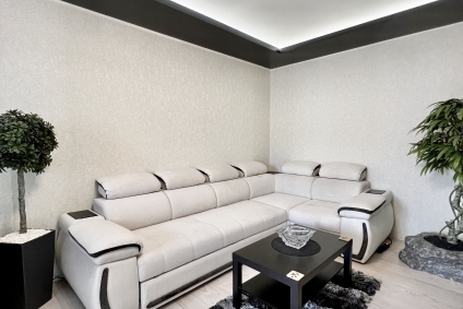 Двухкомнатная квартира в ЦЕНТРЕ Минска. 2 лоджии.