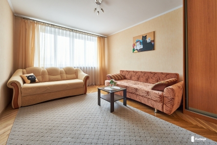 Большая квартира (78 кв.м) рядом с водохранилищем