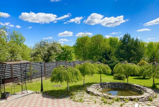 Коттедж Минская 24