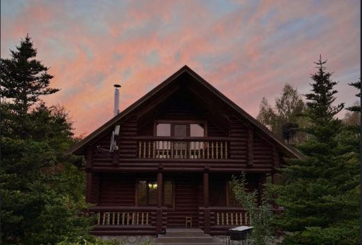 Вилла в деревне Параски