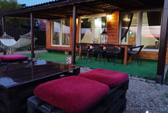 'ДОМ С ТЕРРАСОЙ (90/60м2)'